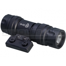 Ares Amoeba OctaArms Flashlight with Mount (KM-ACC-006) Ares Amoeba OctaArms Flashlight with Mount (KM-ACC-006)