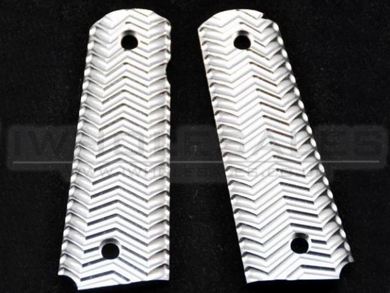 FMA CNC Aluminium 1911 MEU Grip Cover (Silver) (TB340) FMA CNC Aluminium 1911 MEU Grip Cover (Silver) (TB340)